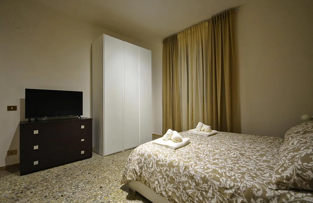 Casa Urbana Roma-1